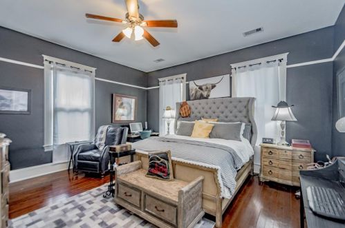 1402 26 St, Galveston TX 77550-7815 exterior