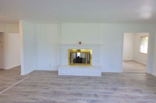 1378 1st Ave, Upland CA  91786-3220 exterior