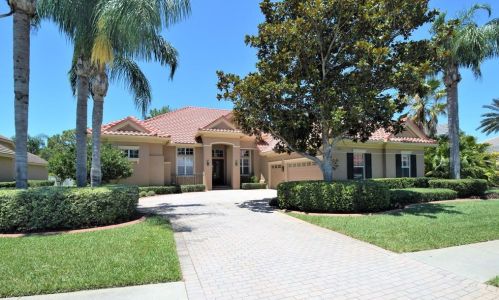 940 Cypress Cove Way, Tarpon Springs, FL 34688-7369