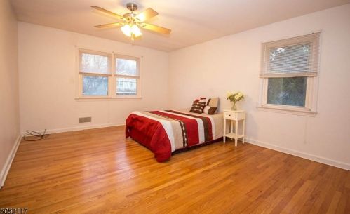 41 Main St, Wantage NJ  07461-2306 exterior