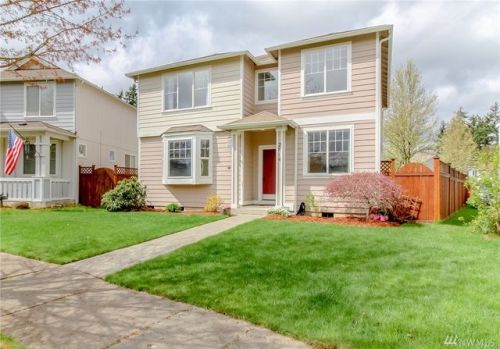 2814 6th St, Puyallup, WA 98374-1206