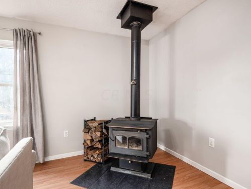 14344 Flint Ridge Rd, Glenford OH  43739-9608 exterior