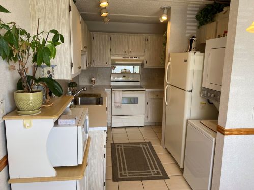 2860 13th St, Delray Beach, FL 33445-5801