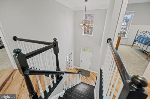 951 Rhonda Pl, Leesburg VA  20175-5632 exterior