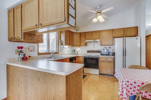 3465 Woodbridge Ct, La Crosse WI  54601-7285 exterior