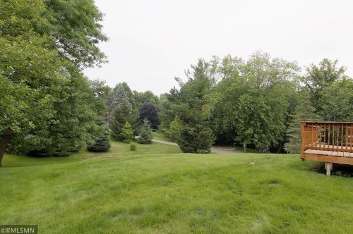 2357 Clover Ln, Red Wing MN  55066-4102 exterior