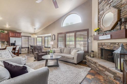 471 Kenneth Pl, Chandler AZ 85226-6037 exterior