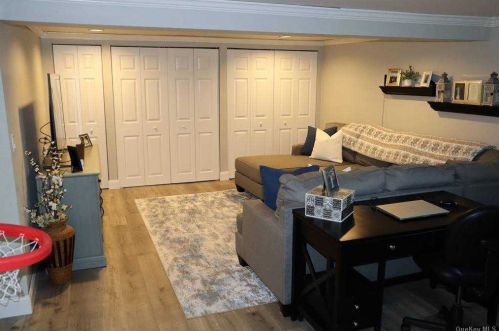 50 Rdg Hvn Dr, Panamoka NY  exterior