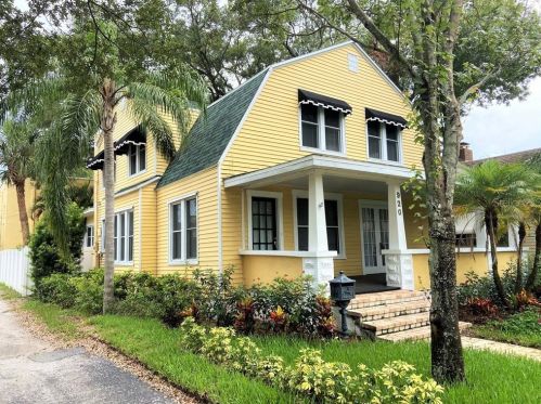 920 16th Ave, Saint Petersburg FL  33704-4216 exterior