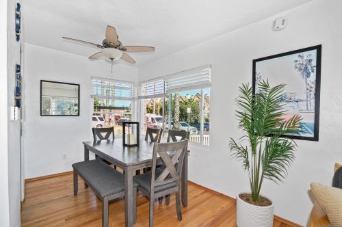 904 Beryl St, San Diego CA  92109-2034 exterior