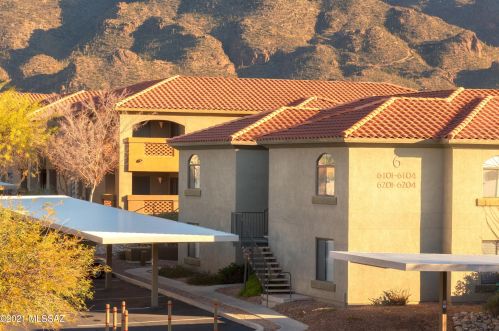 5751 Kolb Rd, Tucson AZ  39204-0871 exterior