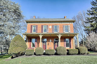 3755 Nolt Rd, Landisville, PA 17538-1528