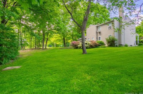 2 Pond Ln, East Granby, CT 06026-9663