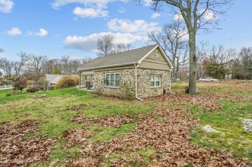 375 Rye Hill Rd, Monroe NY  10950-4511 exterior