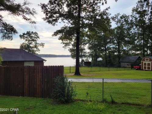 55 Carlan Ct, Defuniak Springs FL  32433-7120 exterior