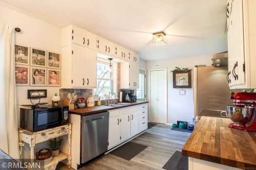 1460 6th Ave, Hammond WI  54002-9354 exterior