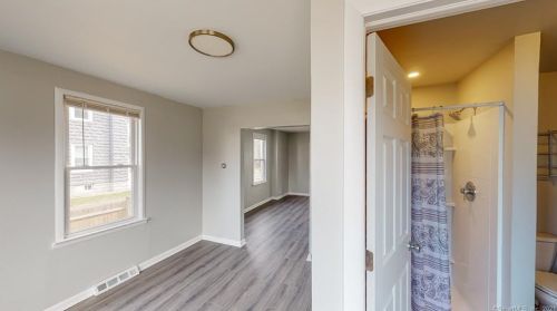 20 Ashworth St, Manchester CT  06040-5515 exterior