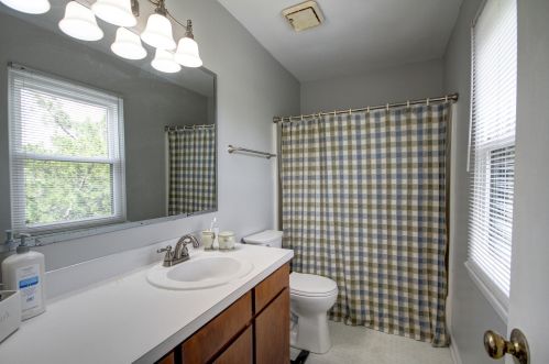 1073 Marsh Court Ln, Mount Pleasant SC  29464-3356 exterior