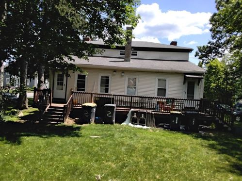 30 Bartlett St, Avon, MA 02322-1427