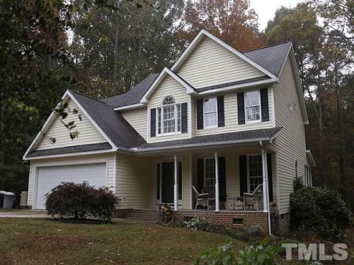 194 Glendale Dr, Youngsville, NC 27596-8678