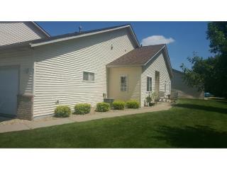 47 Pine Pl, Farmington, MN 55024-9685