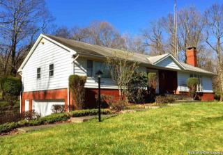 484 Binnewater Rd, Rosendale, NY 12401
