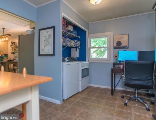 329 Chelsea Rd, Fairless Hills PA  19030-2210 exterior