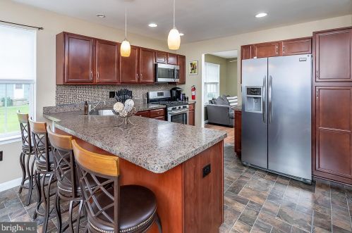 317 Guest Ave, Swedesboro NJ  08085-1011 exterior