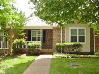 139 Pepper Ridge Cir, Antioch, TN 37013-2856
