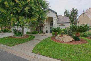 556 Chesapeake Cir, Fresno, CA 93730-0739