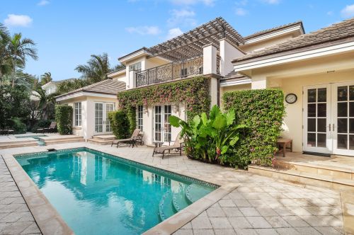 220 Esplanade Way, Palm Beach, FL 33480-3018
