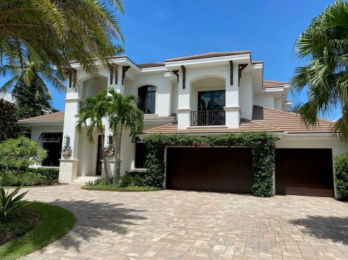2130 Sheepshead Dr, Naples, FL 34102-1506