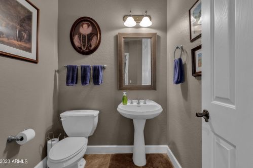 4501 Timberline Ct, Gilbert AZ 85297-9546 exterior