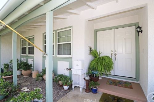 1032 Chestnut Ave, Orange, CA 92867-3831