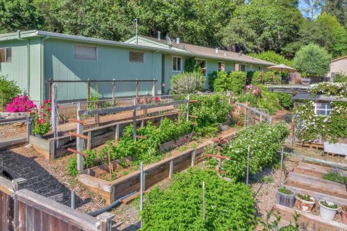 3802 Chanate Rd, Santa Rosa CA  95404-1840 exterior