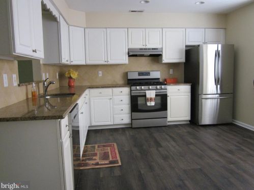 7504 Normandy Dr, Mount Laurel NJ  08054-5983 exterior