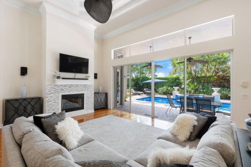 6711 Royal Orchid Cir, Delray Beach FL  33446-4338 exterior