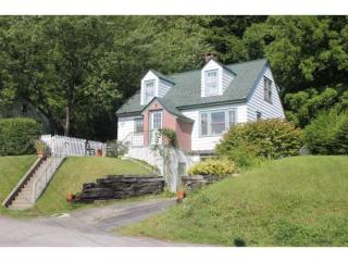 66 Mark St, Weathersfield, VT 05156-2516