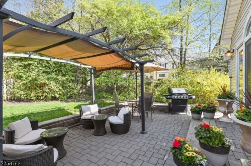 809 Broad St, Westfield NJ  07090-2003 exterior