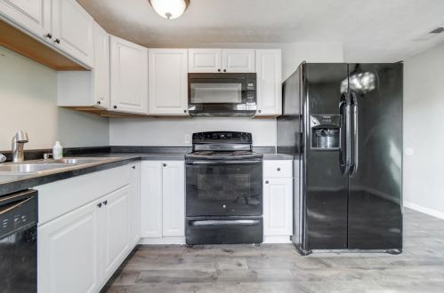 99 Ter Park Blvd, Brookville OH  45309-1630 exterior