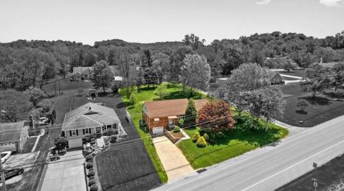 368 Malden Rd, Coal Center, PA 15423-1009