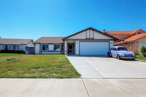 2337 Calle Vista Dr, Rialto, CA 92377-3631