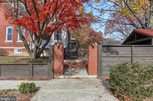 203 Paxtang Ave, Harrisburg PA  17111-1841 exterior