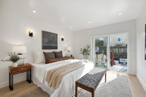 33 Rice St, Daly City CA  94014-1035 exterior