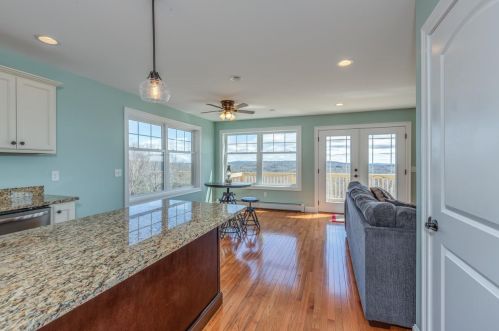 875 Valley Rd, Washington NH  03280-3122 exterior