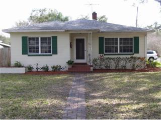 244 Spruce St, Orlando, FL 32804-4630