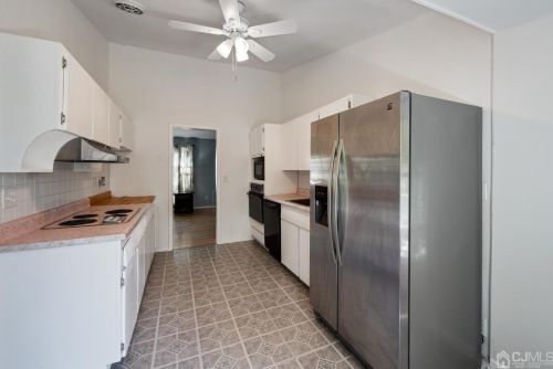 157 Cindy St, Old Bridge NJ  08857-3092 exterior