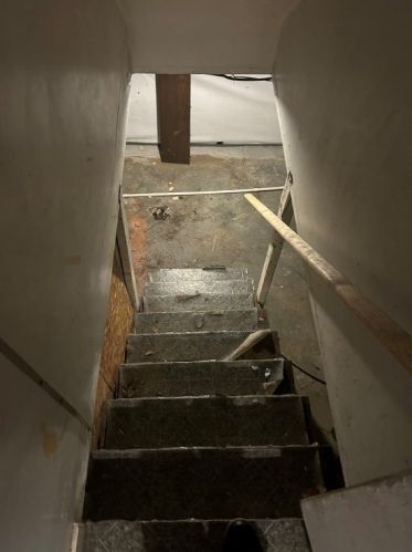 207 Prospect St, South Connellsville PA  15425-3345 exterior