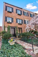 2520 Q St, Washington, DC 20020-3933