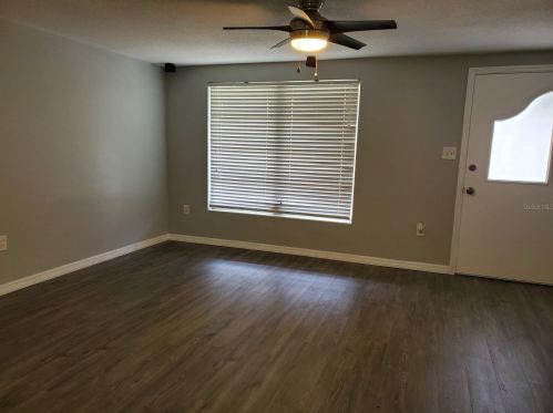 7809 Tropicana Dr, Port Richey, FL 34668-2947